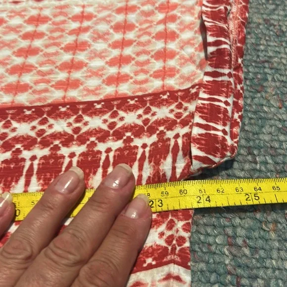 Red and Pink Patterned T-Shirts from Olsen size large - Picture 4 of 14